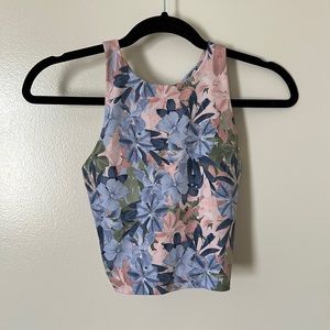 Beyond yoga sports bra size small